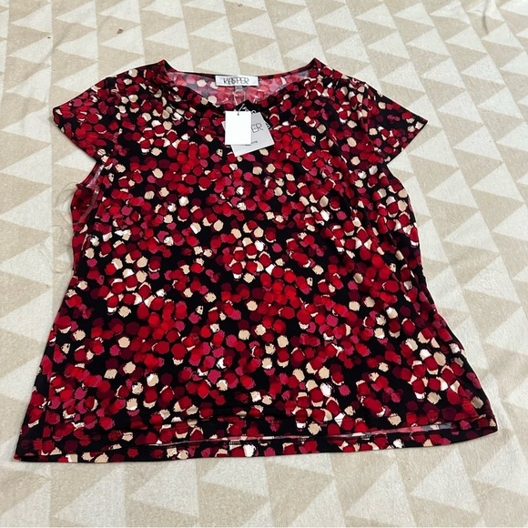 Kasper
Plus Size Printed Keyhole Neck Cap Sleeve To - Picture 3 of 4